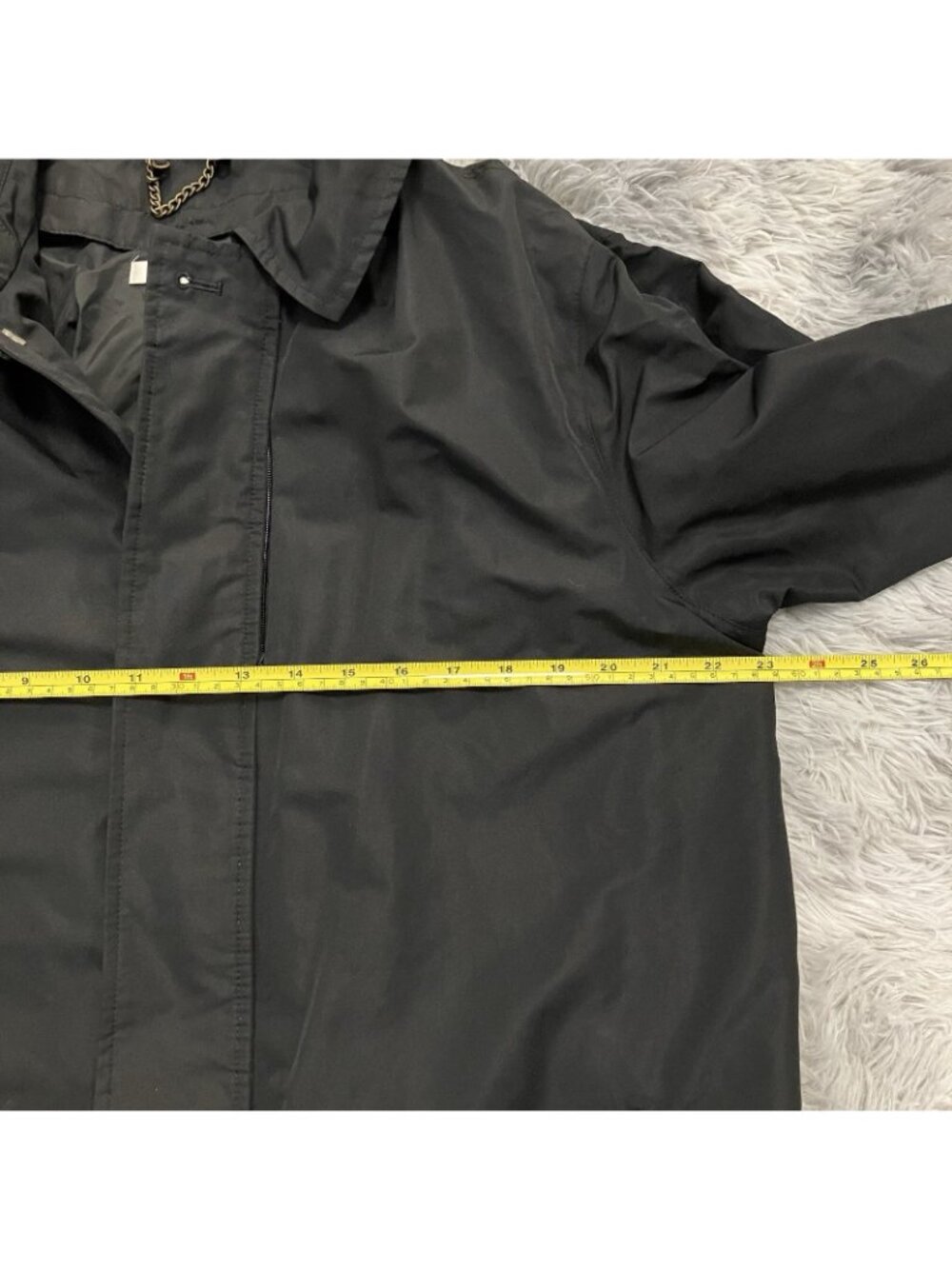 TravelSmith Black Trench Coat Jacket Size M Rain Shell Length 37” - Picture 4 of 6